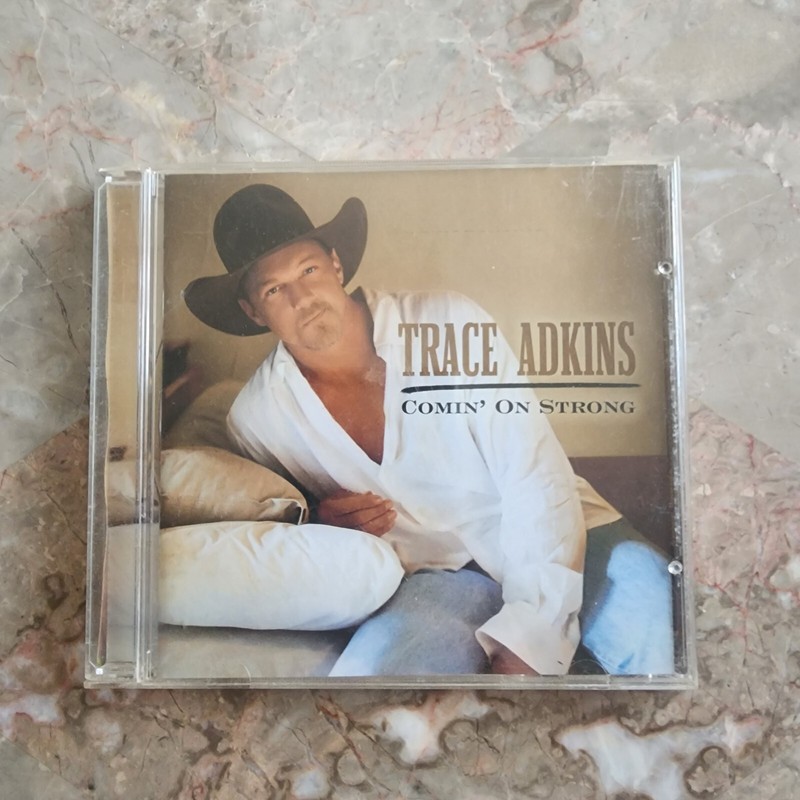Trace Adkins Comin' On Strong--CD Very Good