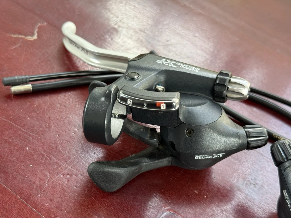 Mandos De Cambio Shimano Xt Slr Plus St-m737 Cantilever 3x8 Velocidades - Imagen 4 de 4