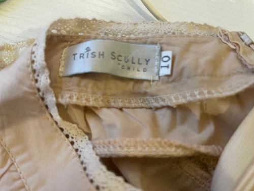 Trish Scully fancy girls dress gold tulle fully lined size 10/29" long beautiful - Picture 7 of 7