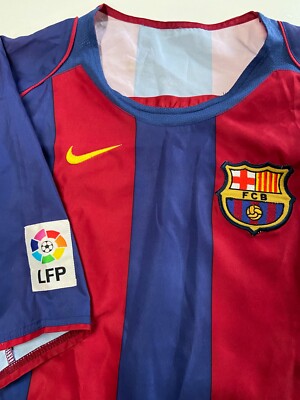 Mens NIKE Vintage FCB Barcelona 2004/2005 #10 Ronaldinho Home