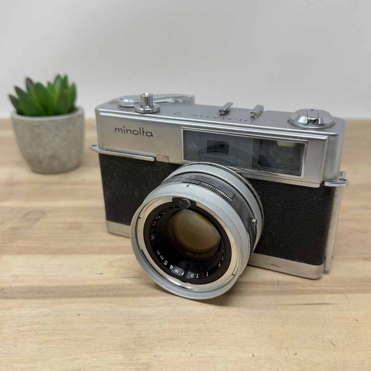 Minolta Hi-Matic 7 Rangefinder 35mm Film Camera Rokkor-PF 45mm f1