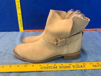 Michael Kors The Jet Set 6 Suede Tan Ankle Boots Women's size 9 M