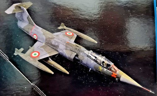 Lockheed Martin TF-104G Starfighter AMI Spillone - Italeri Kit 1:32 - 2509 - Imagen 5 de 10
