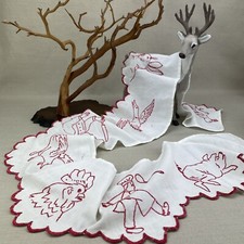 Embroidered Red Work Shelf Runner Trim Valanc...