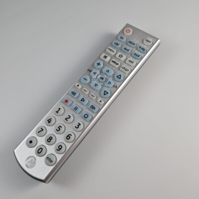  GE UltraPro Universal Remote Control SRC4516 