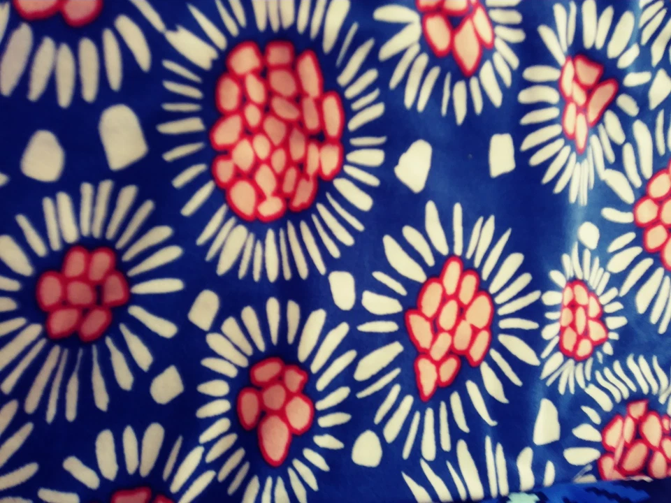 Women's Agnes and Dora Leggings Size Large Extremely Soft!  New With Tags - Imagem 4 de 4