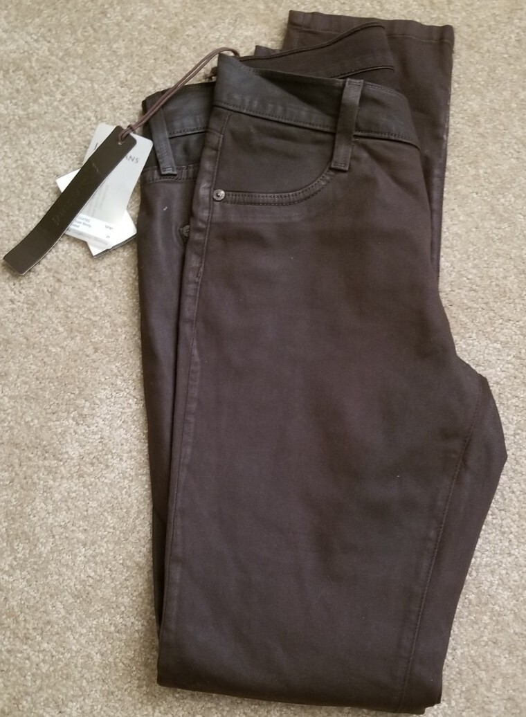 Jeans Super Skinny JAMES JEANS Twiggy Slicked - Taille 28, Finition Cannettée, Neuve Avec Micro-imperfection