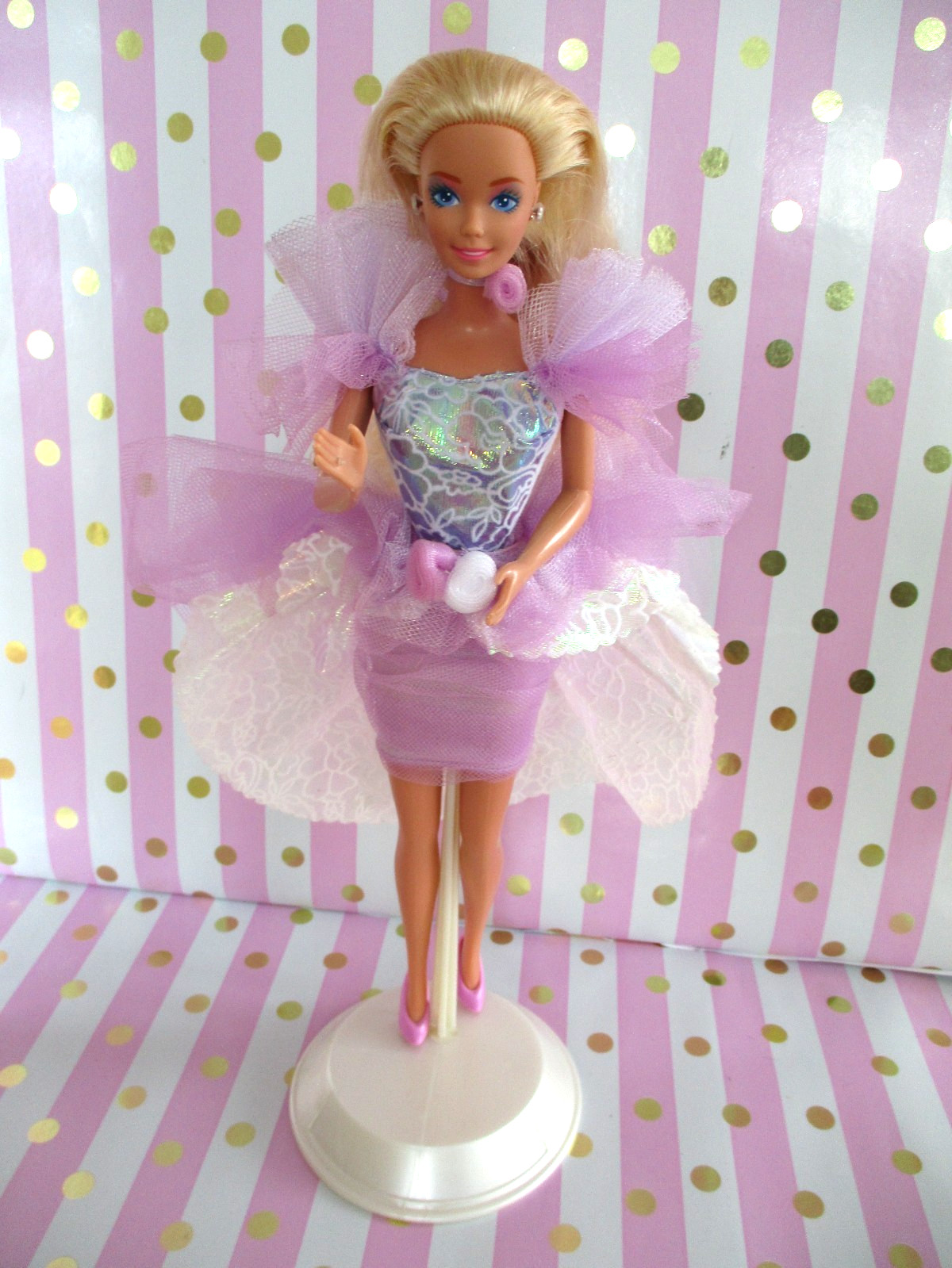 1988 Garden Party Barbie Doll #1953-Superstar Era With Stand