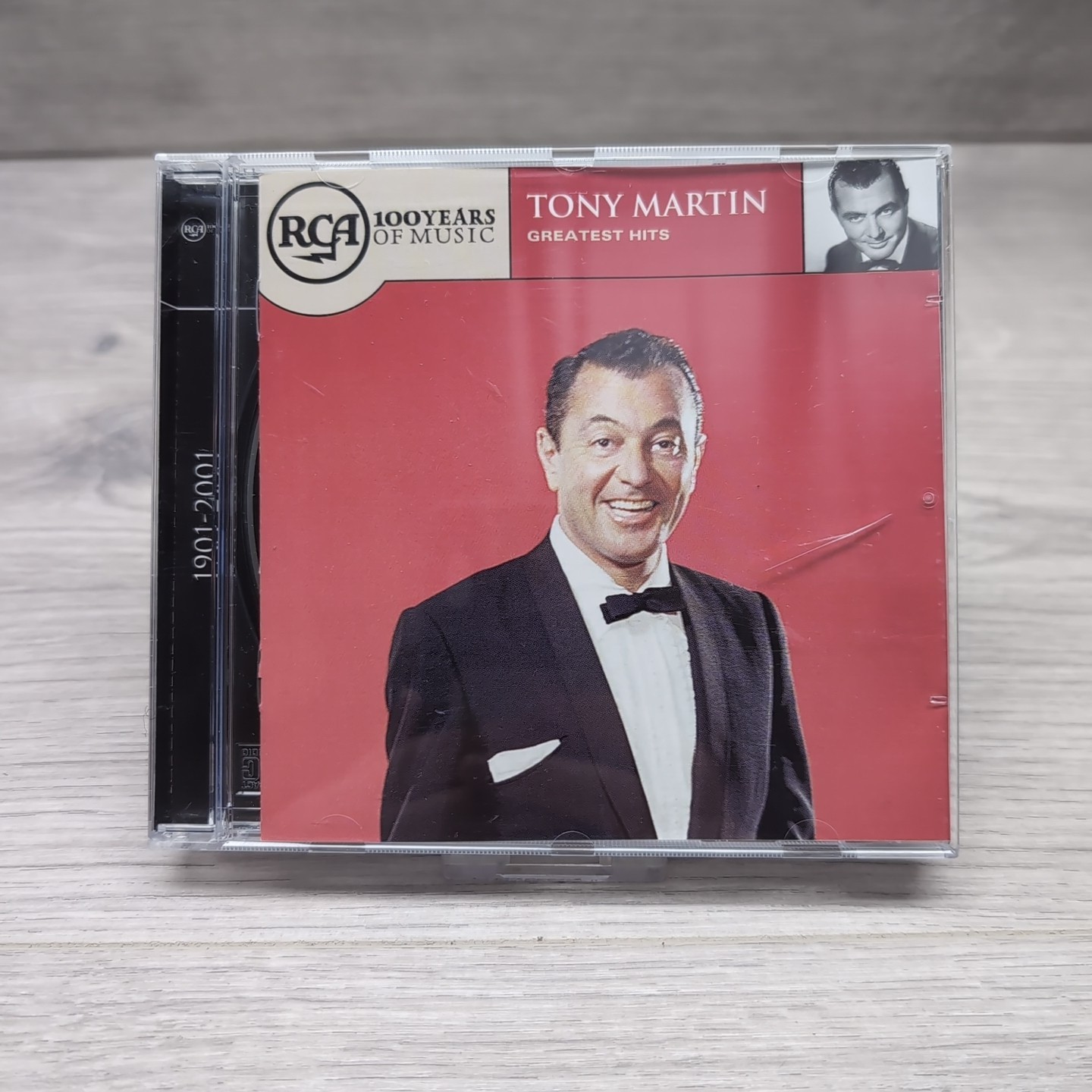 Tony Martin - Greatest Hits - CD Album - 2001 RCA Records - Very Good Condition