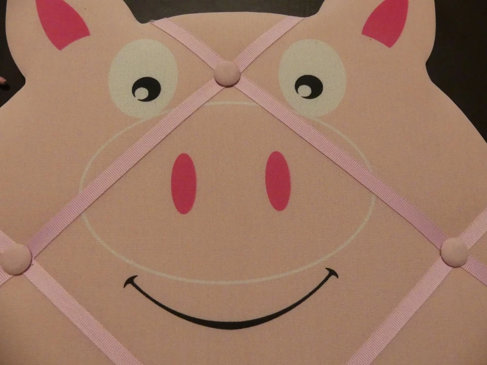 Memo Message Photo Board Padded PINK PIG 17” x 14.5 - Image 3 of 4