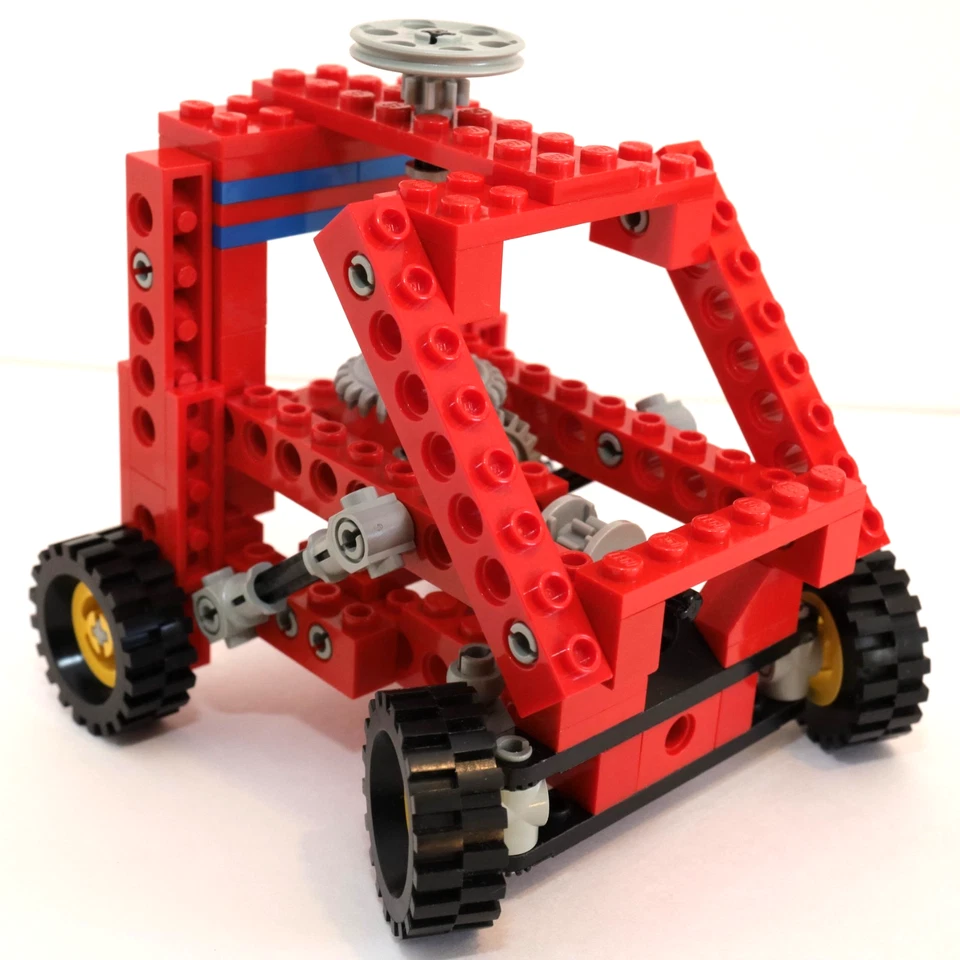 LEGO Technic 8024 Universal Building Set, photo 4 of 5