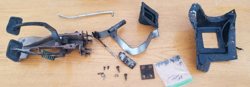 Pedales Z Bar conversión manual 1968 Ford Ranchero Torino Fairlane 68 69 1969 Foto 2 de 4