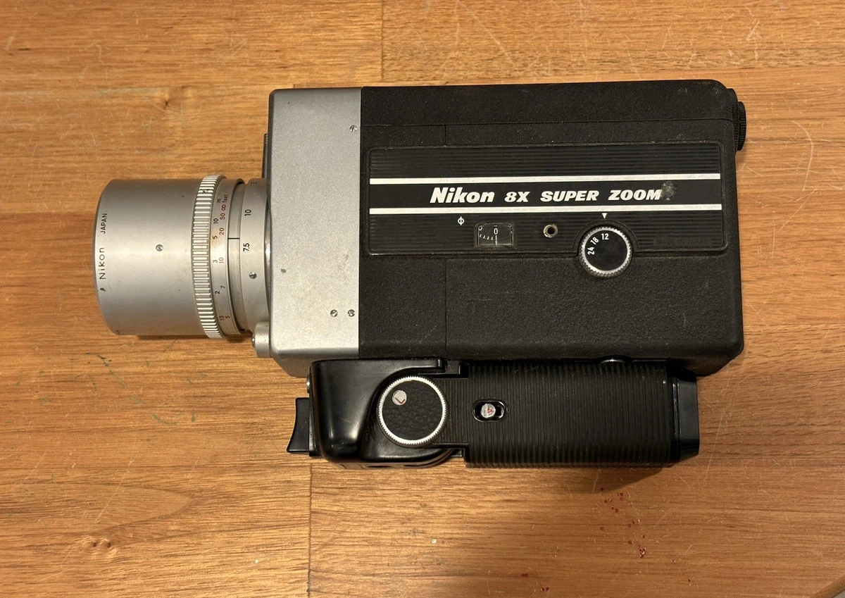 Nikon 8X SUPER ZOOM フィルムカメラ 美品 Nikon 8X SUPER ZOOM