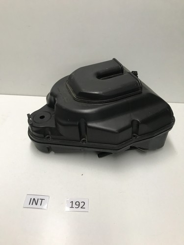 SCATOLA FILTRO ARIA TRIUMPH Speed Triple 950cc 955 VITI CHIUSURA CASSA MANCANTI - Imagen 2 de 3