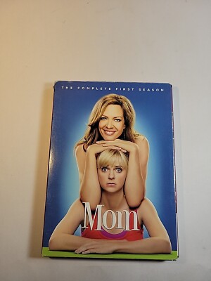 Mom: the Complete First Season (DVD)