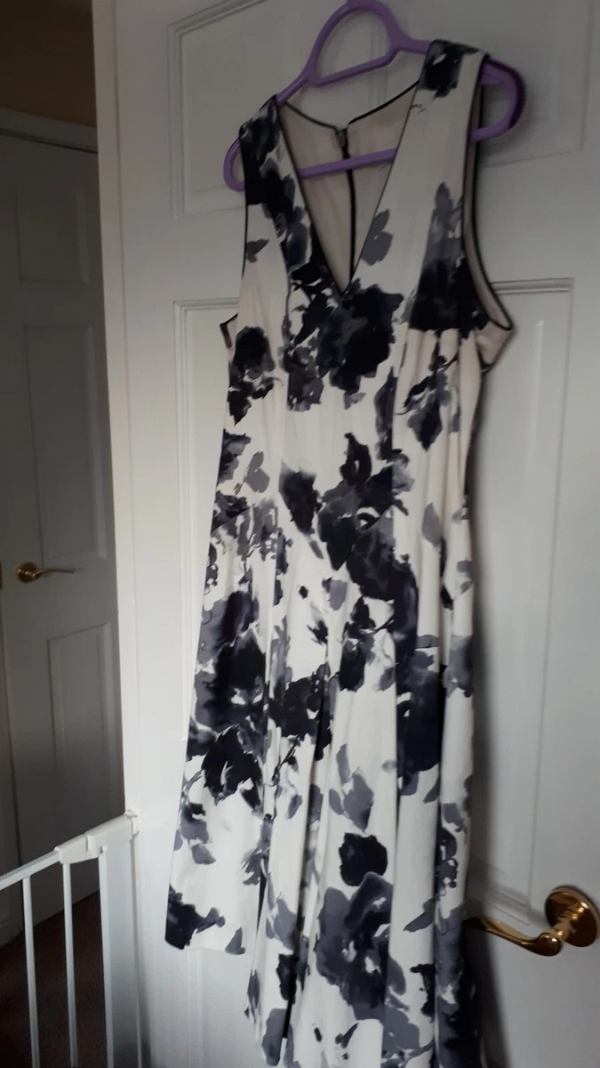 REDUCED Damsel in a Dress size 12 black and white floral pattern