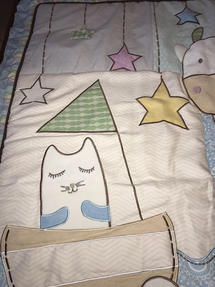 JUEGO DE CAMA COCALO BEBÉ 3 piezas rimas infantiles unisex edredón falda de cama valencia en muy buen estado Foto 4 de 4