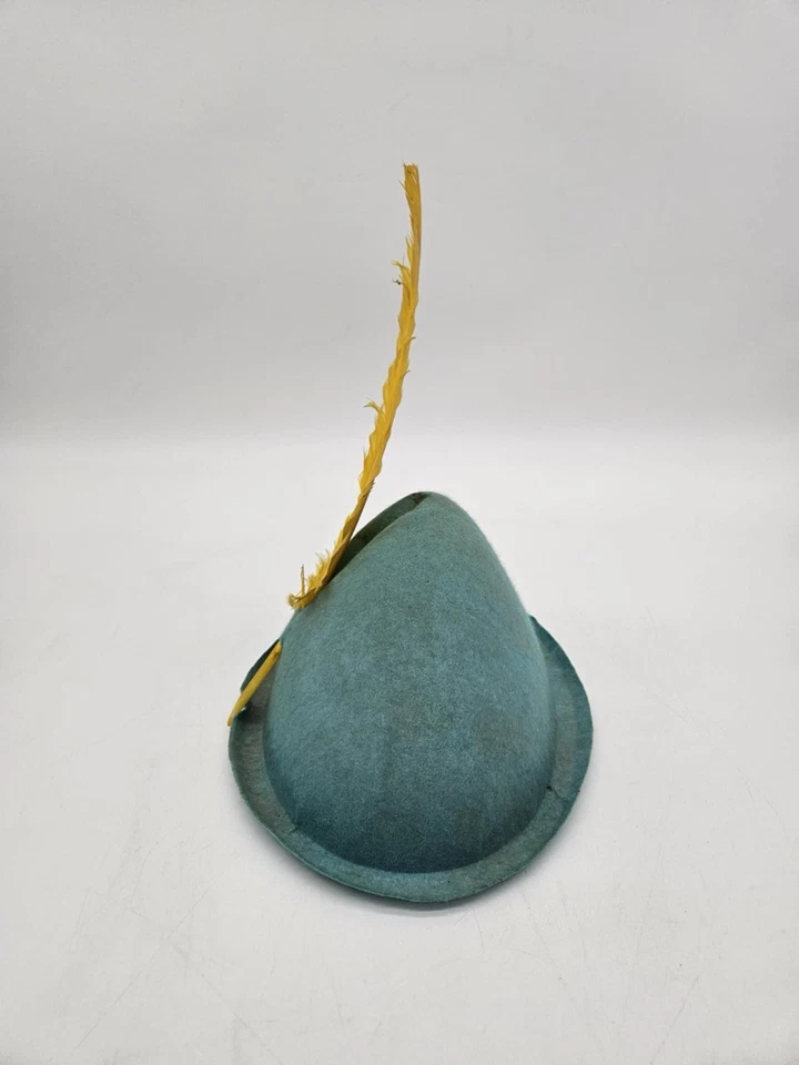 VTG Alpine w/ Feather Hat, Oktoberfest, Robin Hood, Santa’s Elf - Blue/Yellow - Image 4 of 4