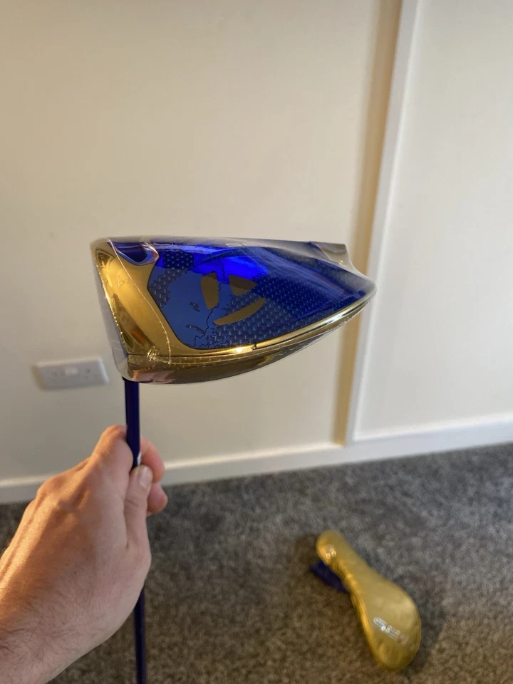 New Taylormade Qi35 Europe Driver / 9 Degree / Stiff Flex Fujikura Airspeeder 50 - Image 4 of 4