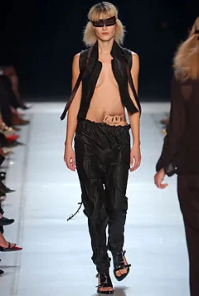 Ann Demeulemeester Spring 2003 Leather Vest / Waistcoat - Image 2 of 4