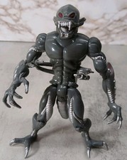 1994 Marvel ToyBiz Spider-Man The Animated Series Alien Spider Slayer Figure 