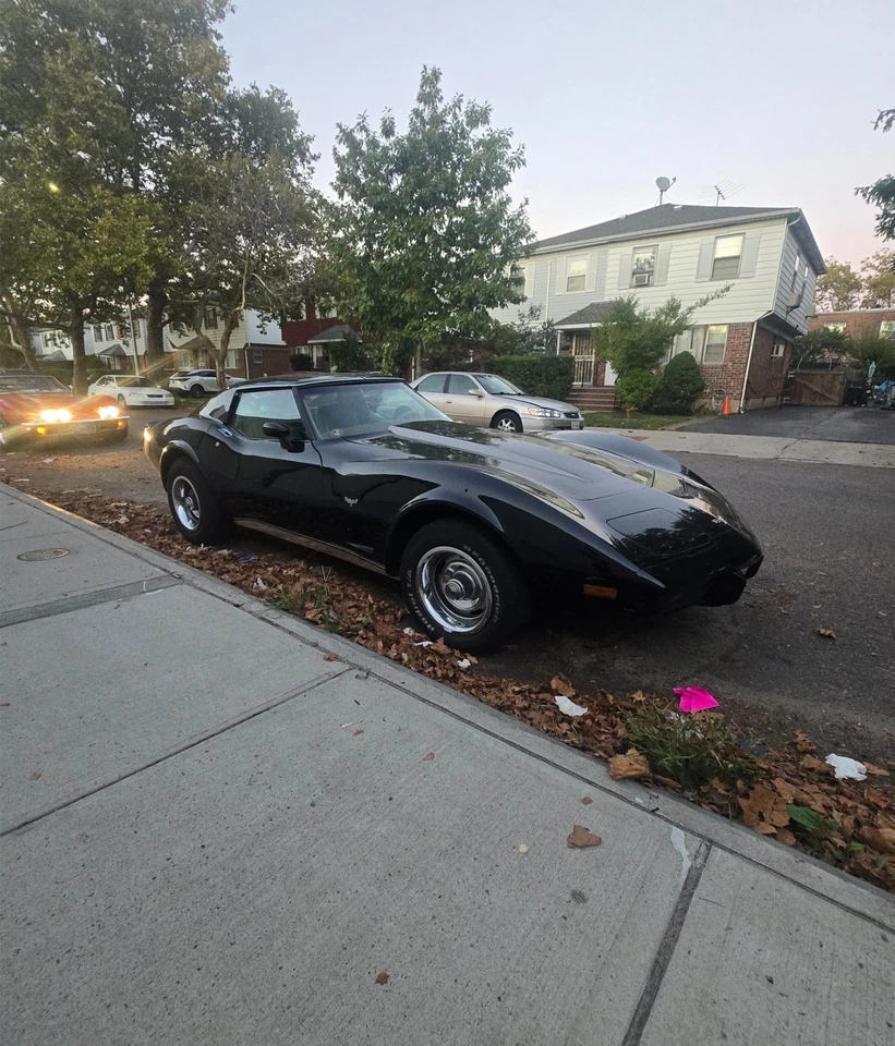 1977 Chevrolet Corvette  - Image 3 of 4