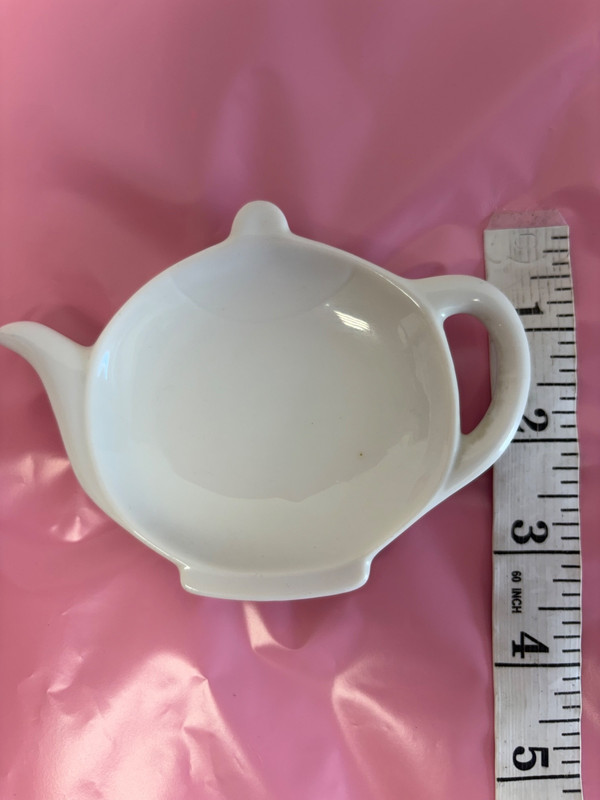 Farmhouse Kettle spoon holder trinket kitchen tea bag rest white milk glass