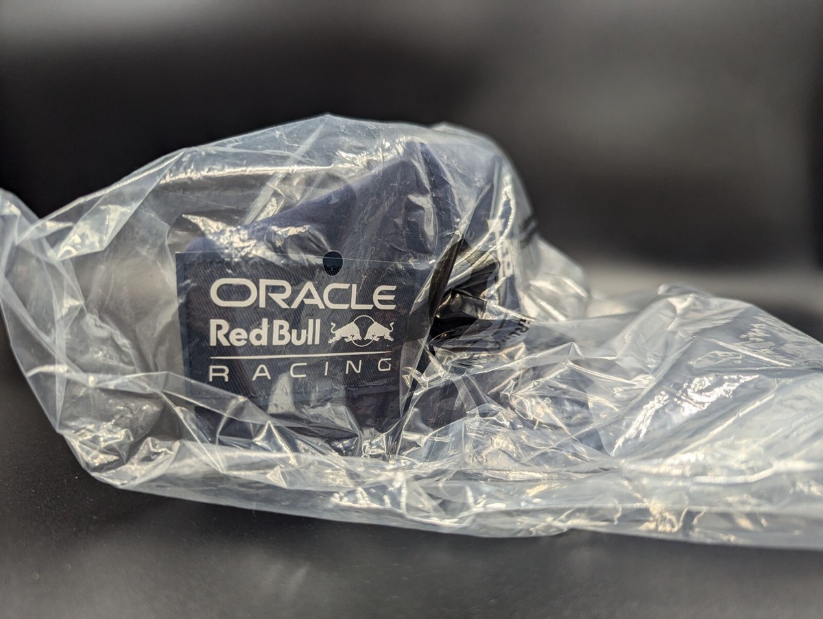 Taylormade X Oracle Red Bull Racing キャップ TaylorMade X Oracle Red Bull Racing New Era Paddock Golf Hat