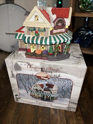 VTG 2005 CHRISTMAS STREETS COLLECTION ''SHOPPING MALL'' HOLIDAY VILLAGE W/ BOX