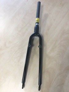 carbon cantilever fork