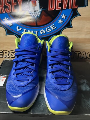 Nike Lebron 8 V/2 Low Sprite 2011 Size 10.5 456849-401 Lebron