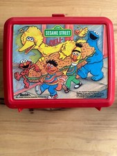 Vintage Sesame Street Red Lunch Box w/ Thermos, Ex Condition Big Bird Ernie Bert