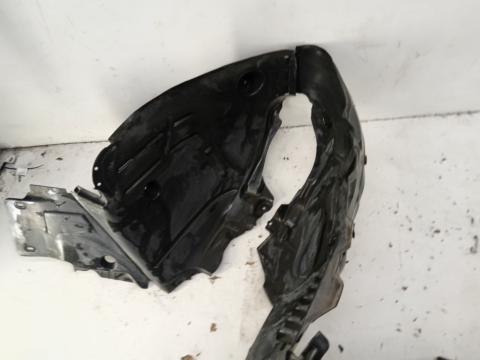 MERCEDES-BENZ C W205 Innenkotflügel vorne rechts A2056903401 1.60 