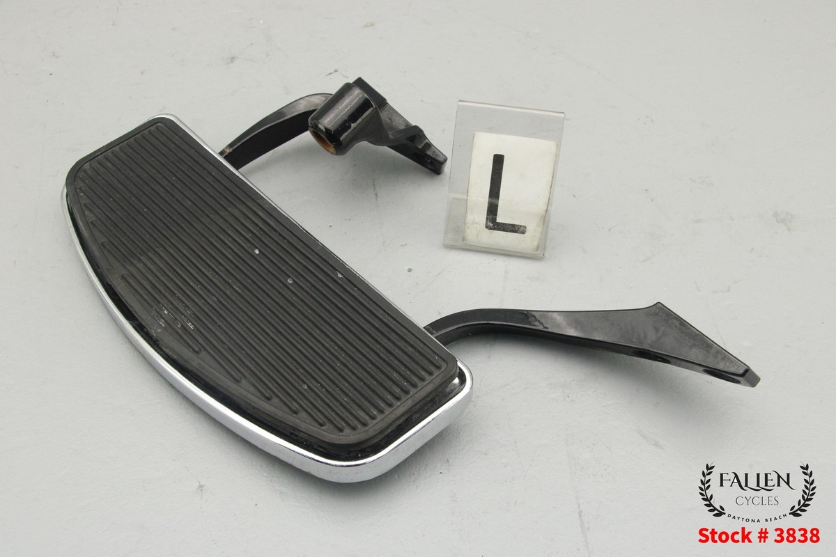 2012 Harley Dyna Switchback Front Left Foot Board & Mount Bracket