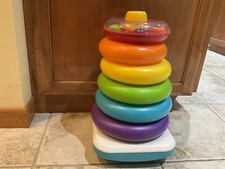 FISHER PRICE GIANT ROCK A STACK, 6 COLORFUL RINGS, DEVELOPMENTAL, COMPLETE 15 IN