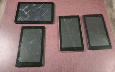 Amazon Fire Tablet Lot Of 4 (Needs Fixing)