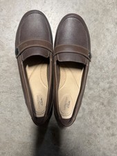 Clark  s Brown Cora Daisy Women  s Leather Loafers Ultimate Comfort Size 10W