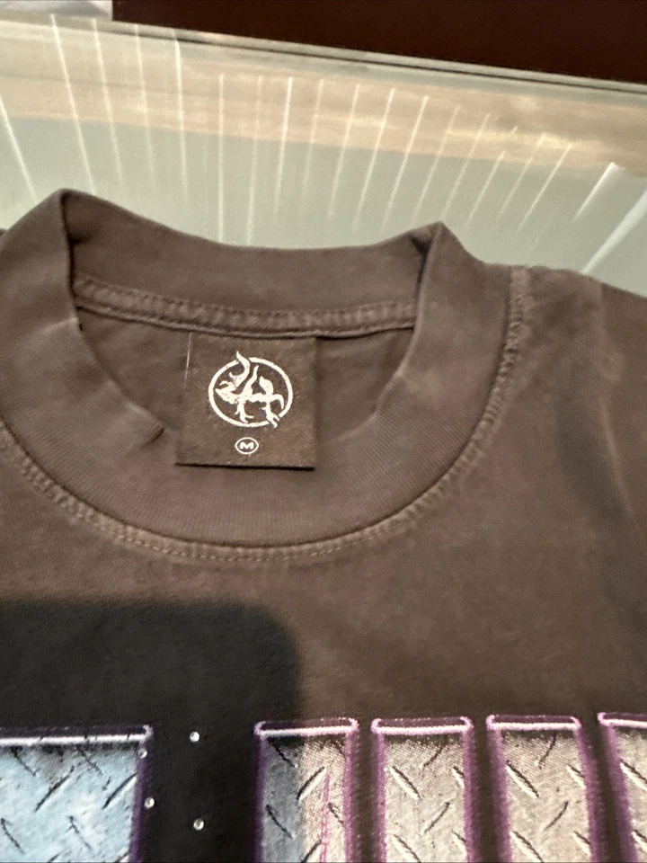 ¡Camiseta Lost Hills para hombre talla mediana! ¡¡Agotado!! 🔥💀⛓️💥 Foto 2 de 4