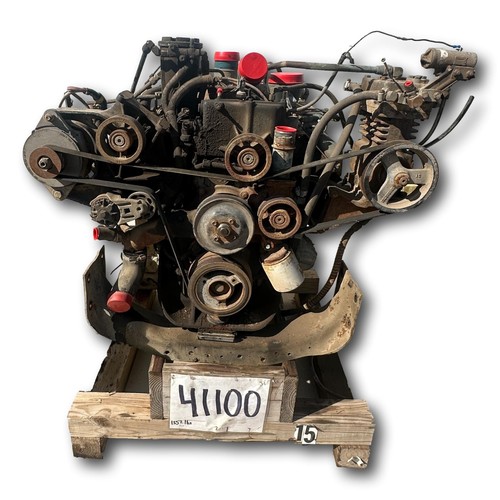 Engine Assembly International T444 diesel engine