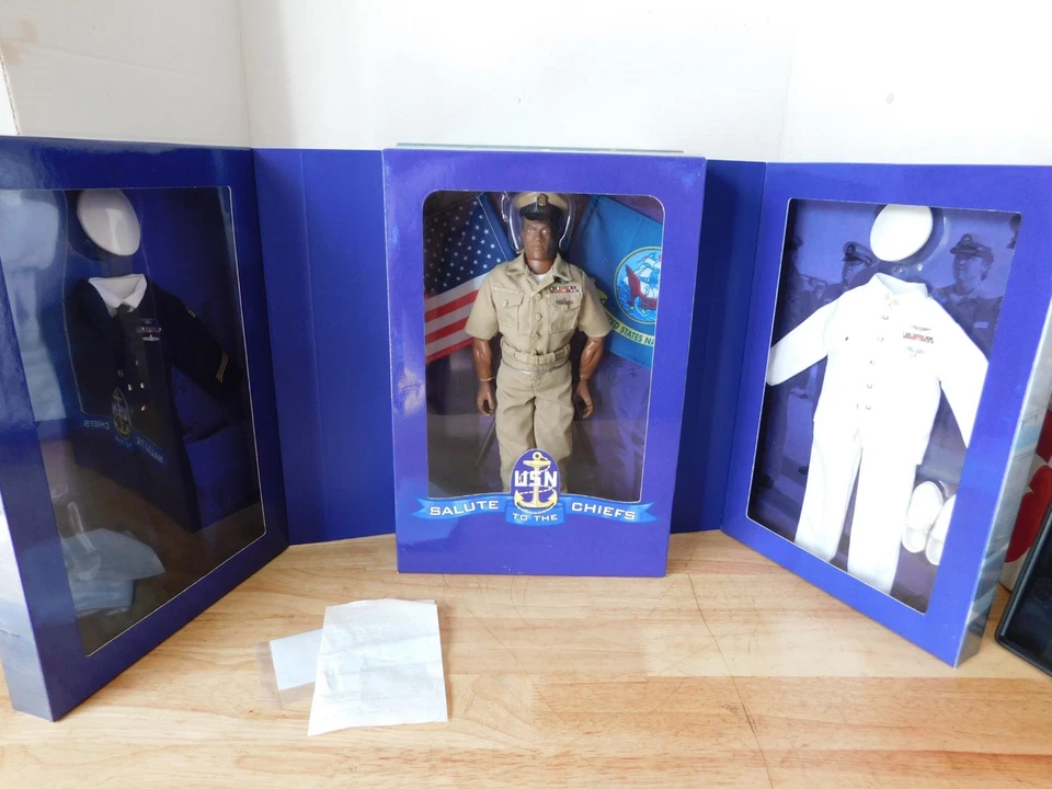 Figura de acción GI Joe Salute To The Chiefs USN Navy Sailor (NUEVA EN CAJA), 10/15 Foto 2 de 4
