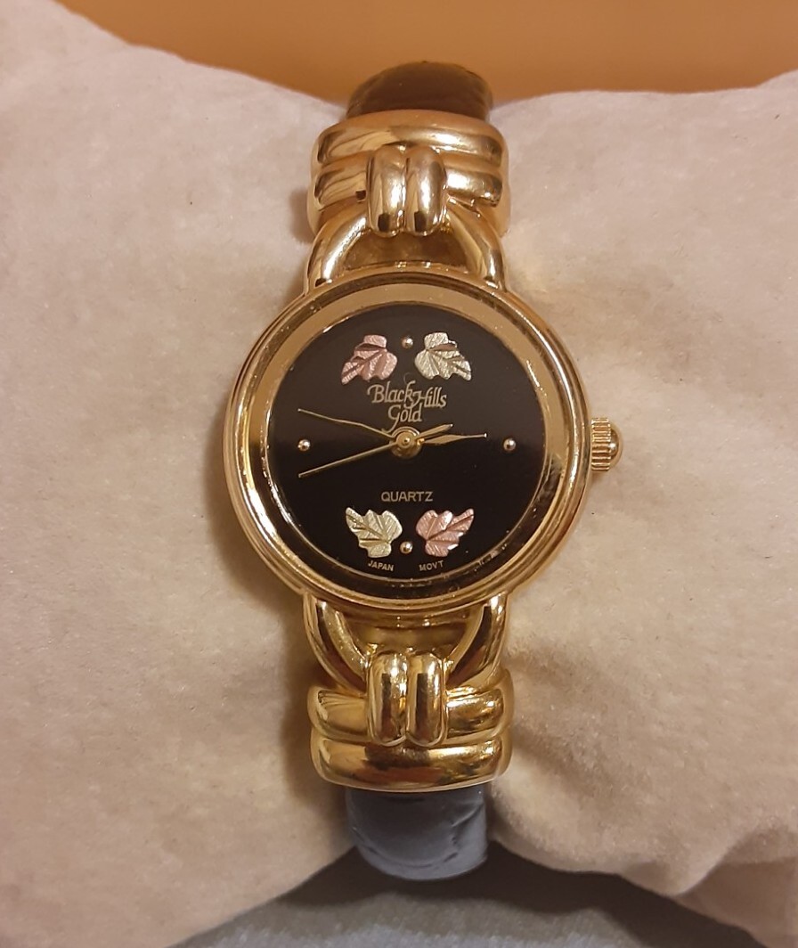 Black hill 12k gold watch Black Hills Gold 12k Leaves Wrist Watch Original Box 27.5mm  main image 4