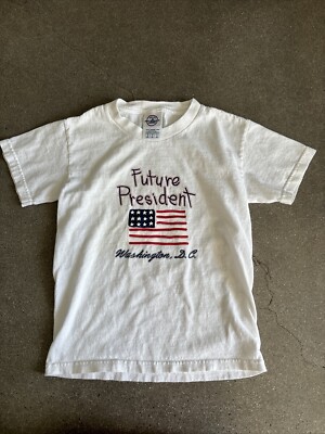 Delta Pro Weight Future President Washington, DC t-shirt youth sz s (6-8)