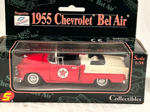 Superior/Sunnyside 1/34 Scale Texaco 1955 Chevrolet Bel Air Convertible with Box - Picture 2 of 11