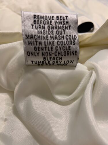 Talbots Jacket Women’s 10 White Lightweight Cream Coastal Capsule Minimalist - Picture 12 of 12