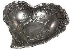 ARTHUR COURT HEART SHAPED BUNNY AND ORCHID BOWL 1994 SERVING DECOR CHRISTMAS