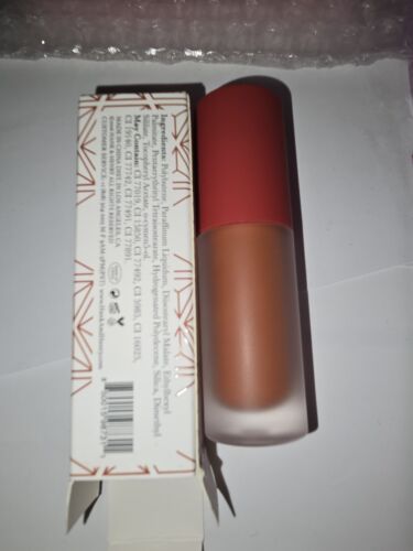 Hank And Henry Cream Blush, Eye Liner, Lipsticks, And Mirror Lot Of 7 - Picture 3 of 7