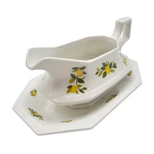 VTG. Johnson Bros. Ironware Lemon Tree Gravy Dish And Plate Plate Fruit 8”