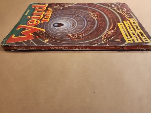 Weird Tales January 1953 Freas cover, Derleth, Worrell, Munn - Picture 3 of 5