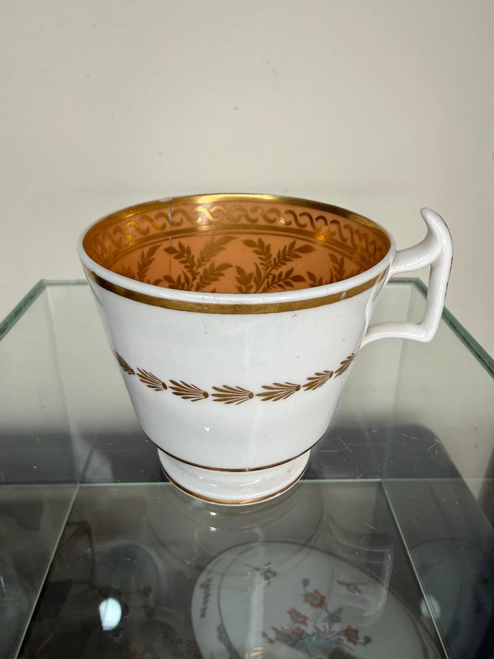 Charles Bourne London Shape Bone China Cup, Gilt 247 - Image 2 of 4