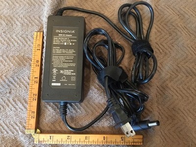 Genuine Insignia NS-PWLC591 AC/DC Power Adapter 19V 4.74A 90W 5.5x2.5mm Plug